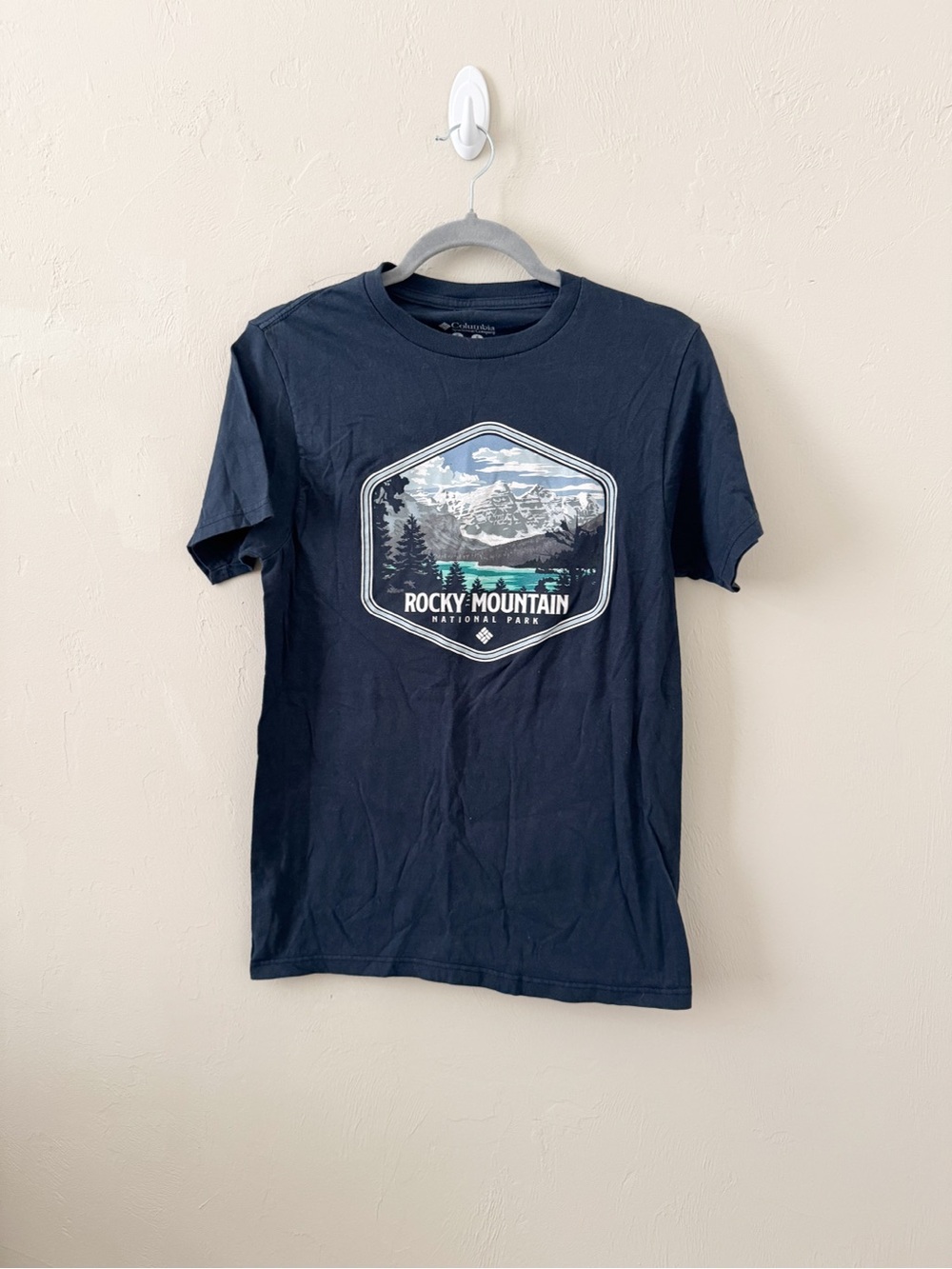 Columbia Men’s Rocky Mountain Graphic Tee - Navy